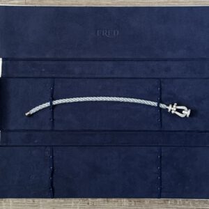 fred-bracelet-licht-blauw